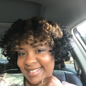 Meet your Posher, Mimi